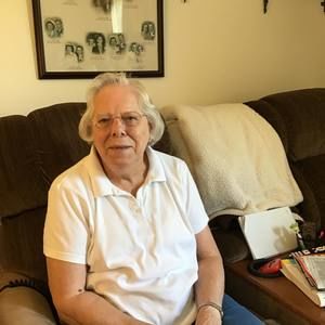 Meet your Posher, Lorraine